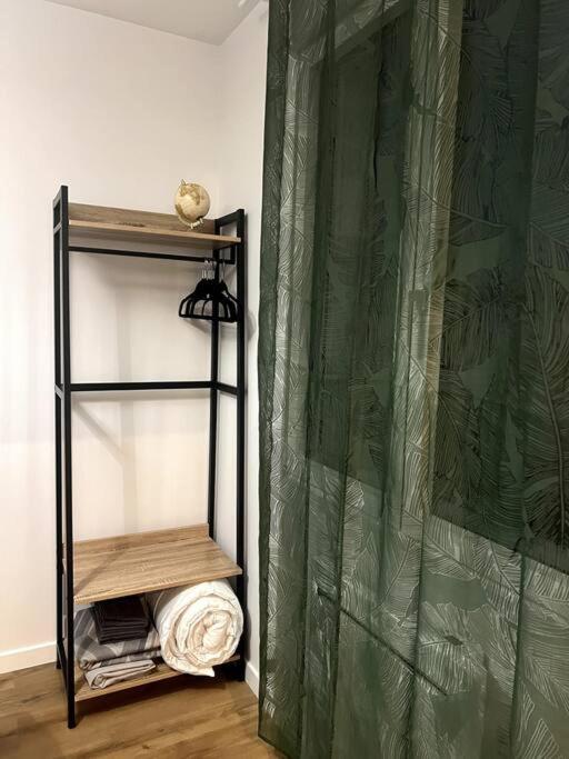 Jolie Maison Avec Courette *