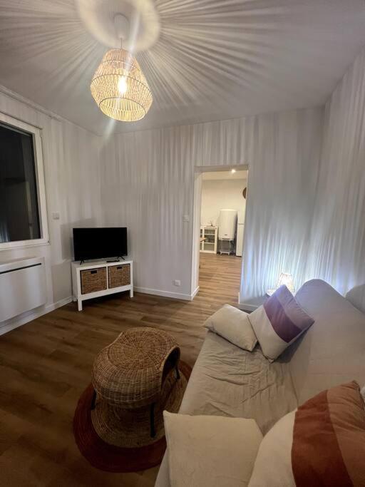 Jolie Maison Avec Courette Apartment Bourges